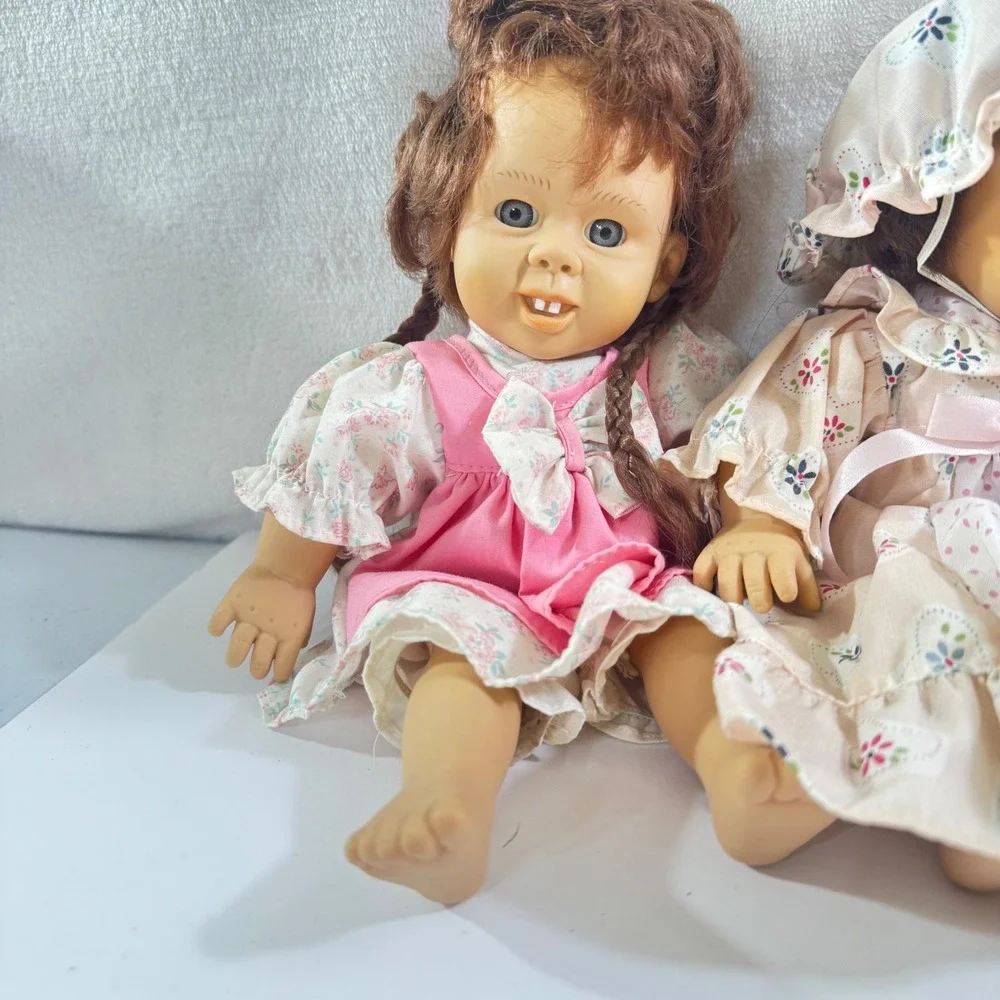 Vintage Gi-Go Palm Pals Bean Bag Baby‎ Dolls Lot of 8 Various Expressions 8 Inch